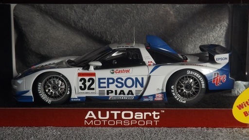 １／１８　
ホンダ　ＮＳＸ　０４　ＪＧＴＣ#３２