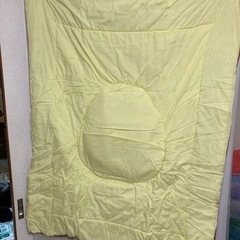 プーさんのダイカットクッション(布団にもなる)
とガラスウォーターポットの画像