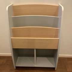 絵本ラック　こどもと暮らしの画像