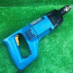 マキタ 8406C 120mmダイヤコア振動ドリル【船橋馬込店】【店頭取引限定】【中古】管理番号：IT80TK0EUKWCの画像