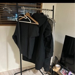 ハンガーラックの画像