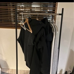 ハンガーラックの画像