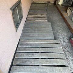 木製パレット 10個ほど   木材 廃材の画像