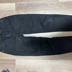 洋服セット（ニット、ジャケット、ワンピース）の画像