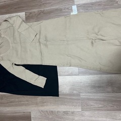 洋服セット（ニット、ジャケット、ワンピース）の画像