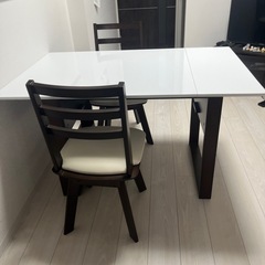 （お話中）ダイニングテーブルセット(2人用)の画像