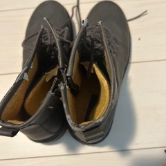 ZARA キッズ　ブーツの画像