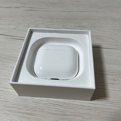 AirPods（第4世代）アクティブノイズキャンセリング搭載モデルの画像