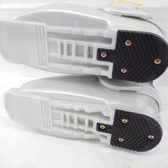 札幌市 清田区 未使用品 10K KIDS GROWHILL ジュニアスキーブーツ 18.0㎝ シルバー×グレー系の画像