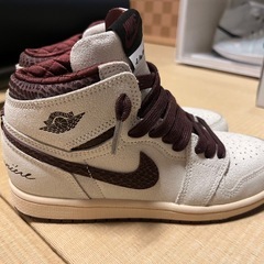 未使用❗️コラボ限定品　
A Ma Maniere × Nike Air Jordan 1 22.0cmの画像