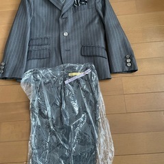 卒園入学スーツ120(MICHIKO   LONDON)クリーニング済の画像