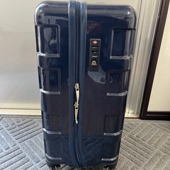 スーツケースの画像
