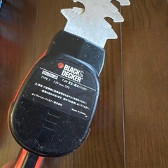 ブラックアンドデッカー 庭木・芝生バリカンの画像