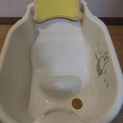 リッチェル ミッフィー 0カ月～3カ月頃向けのベビーバスの画像