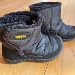 KEEN ブーツ　16.0cm ハウザー　ミッドの画像