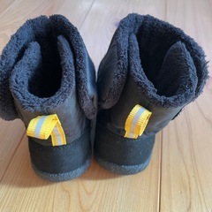 KEEN ブーツ　16.0cm ハウザー　ミッドの画像