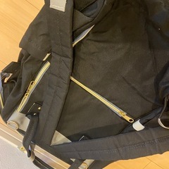 マザーズリュック＋おまけのオムツポーチ付きの画像