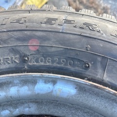 取引中ハイエース用 タイヤホイール付きの画像