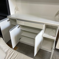 【美品】ニトリ　キッチンボードの画像