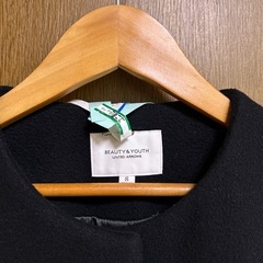 フレアノーカラーコートの画像