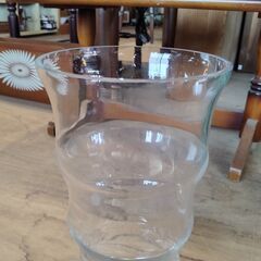 ガラスの花瓶 花器 フラワーベース オブジェ 置物　/TJ-2698 2Fの画像