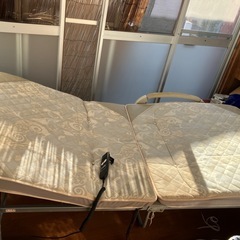 電動ベッドの画像