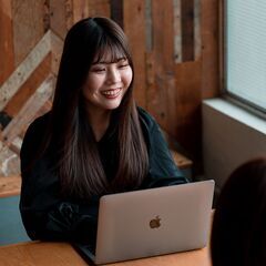 【営業事務】未経験OK！飲食店特化のWEB制作会社のバックオフィス業務／年間休日120日の画像