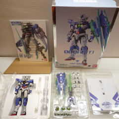 ▲【開封品】　METAL BUILD　ダブルオークアンタ　GNT-0000　ガンダム　ガンプラ　フィギュア　バンダイの画像