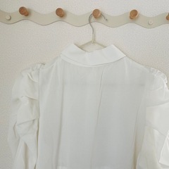 レディースフリルシャツワンピースの画像