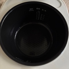 大栄トレーディング炊飯器の画像