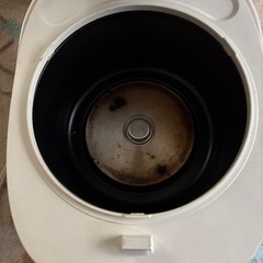 大栄トレーディング炊飯器の画像