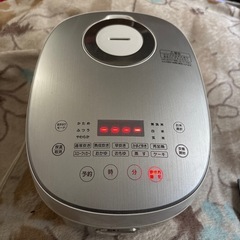 大栄トレーディング炊飯器の画像