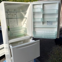 東芝　冷蔵庫、冷凍庫の画像