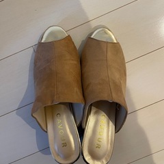 【今月中限定200円引き】Lサイズ チャンキーヒール スエード調の画像