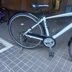 大人用自転車　27インチ　6段ギア、オートライト、鍵付き、シティサイクル　2020年購入品、イオンで4.8万円程度、美品の画像