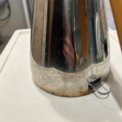 電気ケトル＆電源ベースの画像