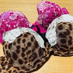 【年内処分】未使用ランジェリー8点セットの画像