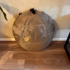 テント(ポップアップ式)の画像