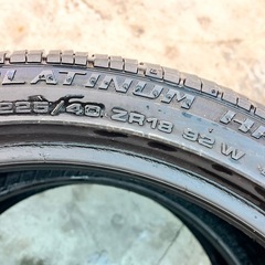 海外タイヤ 225/40R18
の画像