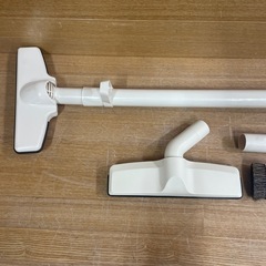 【k2 充電式クリーナ】makita　コードレス　充電式掃除機 の画像