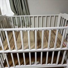 カトージ　ハイポジションベビーベッド【内寸70×120cm】の画像