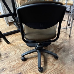 足置き付き✨️ITOKIハイブリッドチェア❣️ブラウン🤎学習チェアキャスター付き🛞オフィスチェア椅子の画像