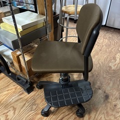 足置き付き✨️ITOKIハイブリッドチェア❣️ブラウン🤎学習チェアキャスター付き🛞オフィスチェア椅子の画像