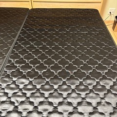 セミダブル2セット(マットレス付き)の画像