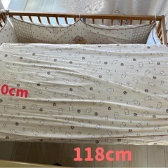 ベビーベッドの画像