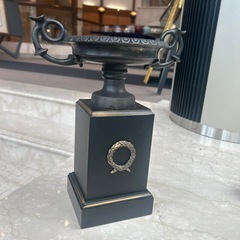 トロフィー　銅像の画像