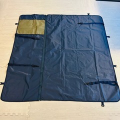 【美品】犬 カーシートカバー 後部座席用 防水 収納ポケット付き　普通自動車の画像