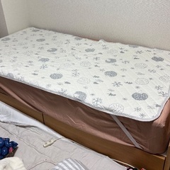 シングルベッドの画像