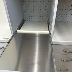 【ジャングルジャングル滋賀草津店】ジモティ来店特価!!　食器棚　ｸﾞﾚｰ　J-251276の画像