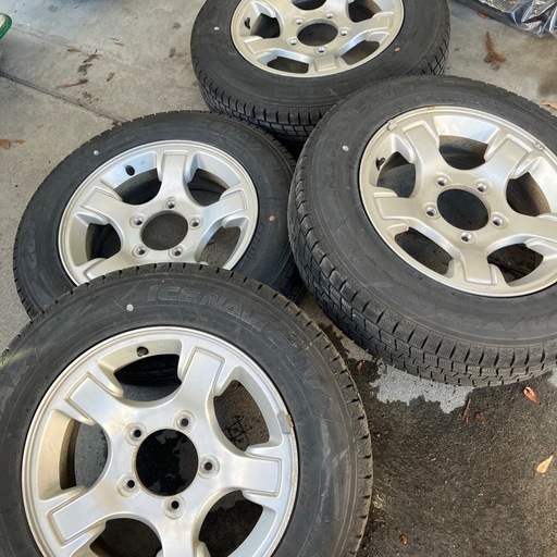 JB23Wジムニースタッドレス4本セット　